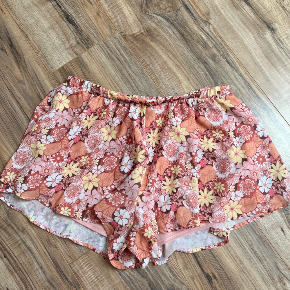 Floral shorts